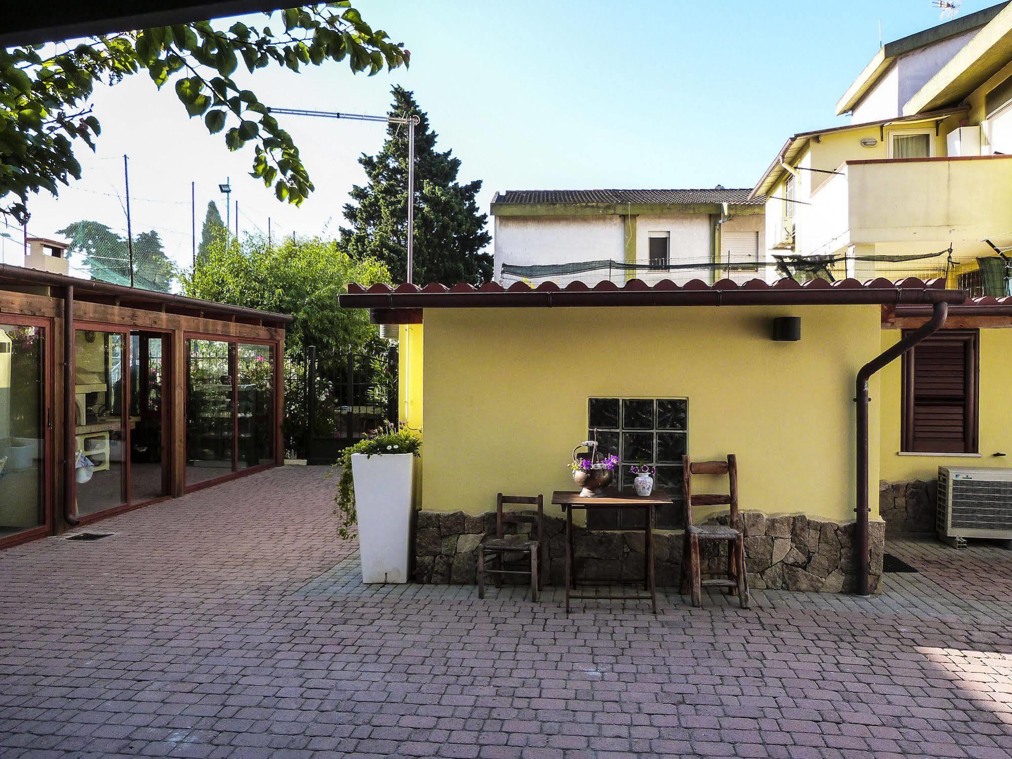Bramasole Bed & Breakfast Quartu Sant'Elena Exterior photo
